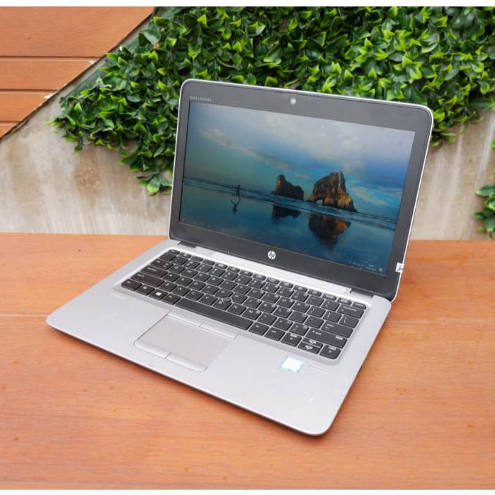 Hp Elitebook 820 G4 Intel Core i5-7200U Ram 8Gb Ssd 256Gb