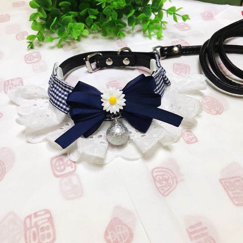 [Pet Wardrobe]Kalung anjing tali pengikat berhiaskan pita renda yang lucu untuk anjing kecil.