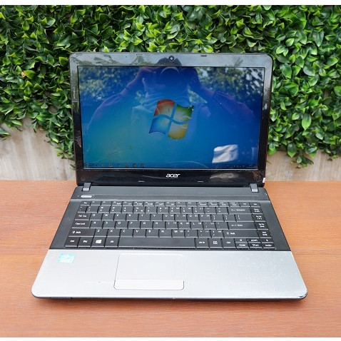 Laptop NVIDIA GT 630M Acer Aspire E1-471G Core i3-2328M Tipis Ringan Windows 10 Laptop Mahasiswa Lap