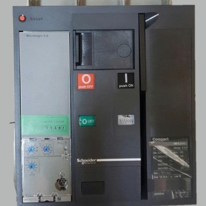SCHNEIDER MCCB NS800N 3POLE 800A 50KA MOTORIZED UVT AUXILIARY