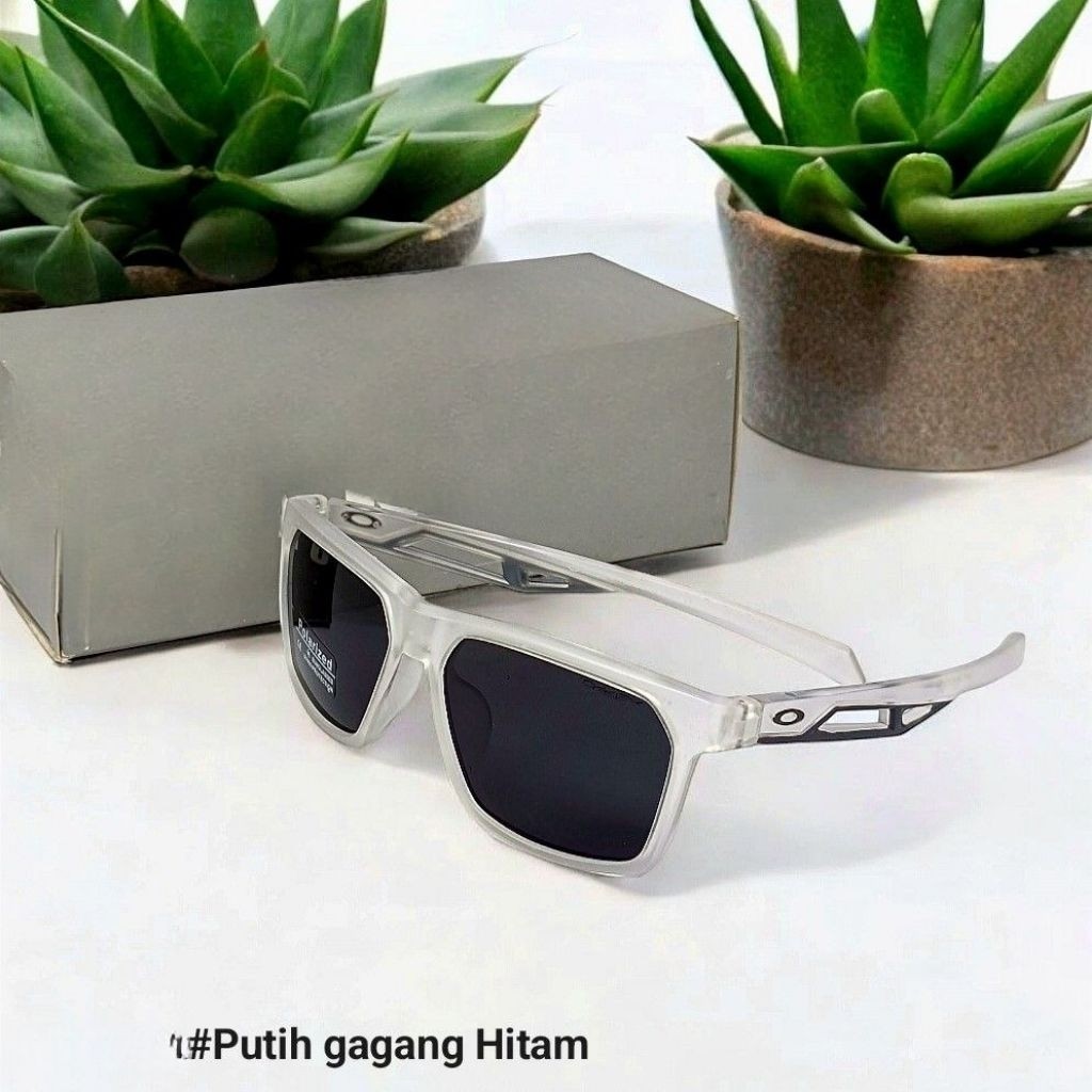 PROMO  , , , Newww kacamata 04kl3y Zaman now eyewear lensa polarized sunglasses oke