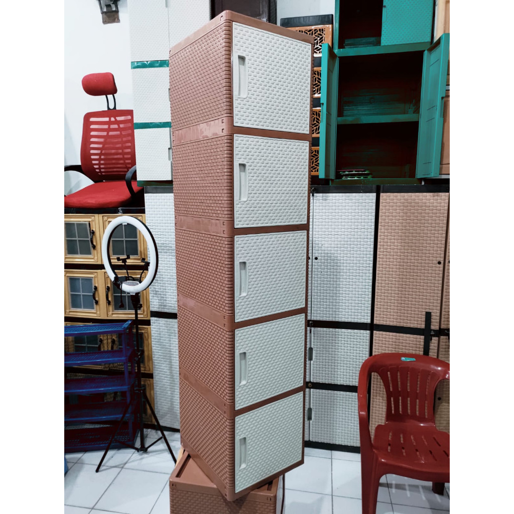 LEMARI PLASTIK / LEMARI PAKAIAN LEMARI SUSUN 4 MOTIF ROTAN