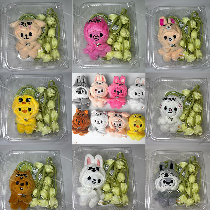 SKZOO Stray Kids Keyain Plush Doll Toy Cute Cape Kawaii Stray Wolf Rabbit Dog Doll Keyain Decoration