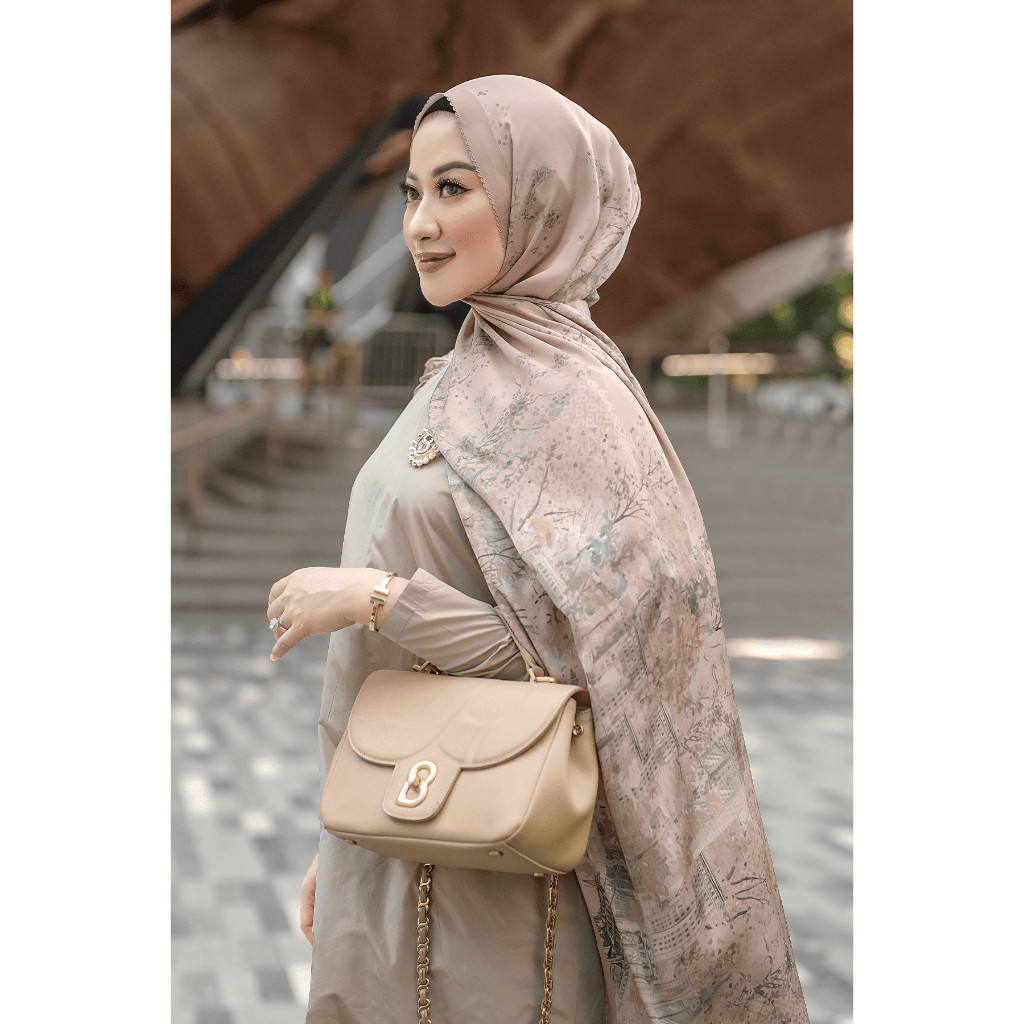 Buttonscarves New York 3 Courage Satin Shawl