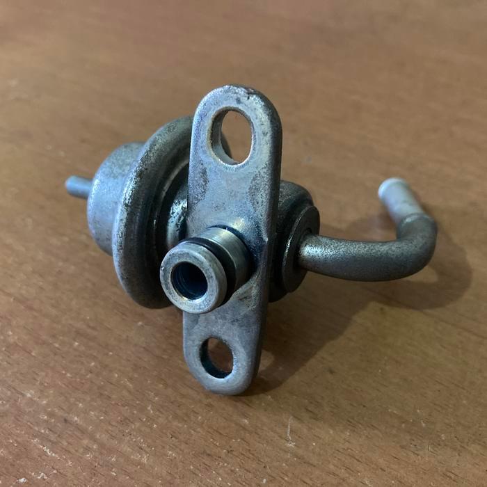 Fuel Pressure Regulator Injector Corona AT190 Absolute TOYOTA GENUINE GOODS