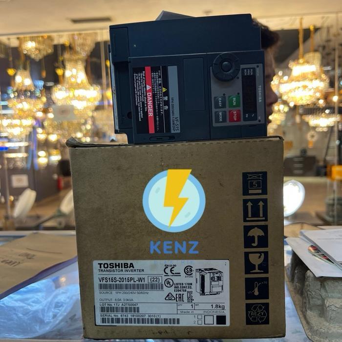 Inverter toshiba VFS15S-2015PM-W1 220V / TOSHIBA INVERTER