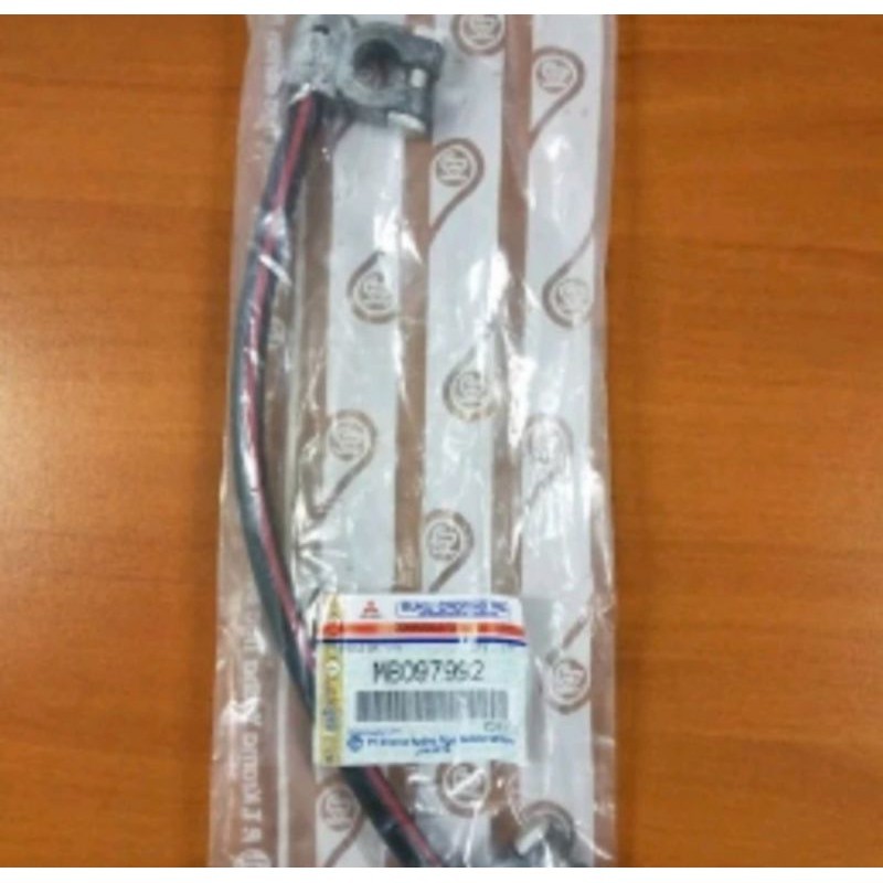 ReadyKABEL AKI PARAREL MOBIL 30CM