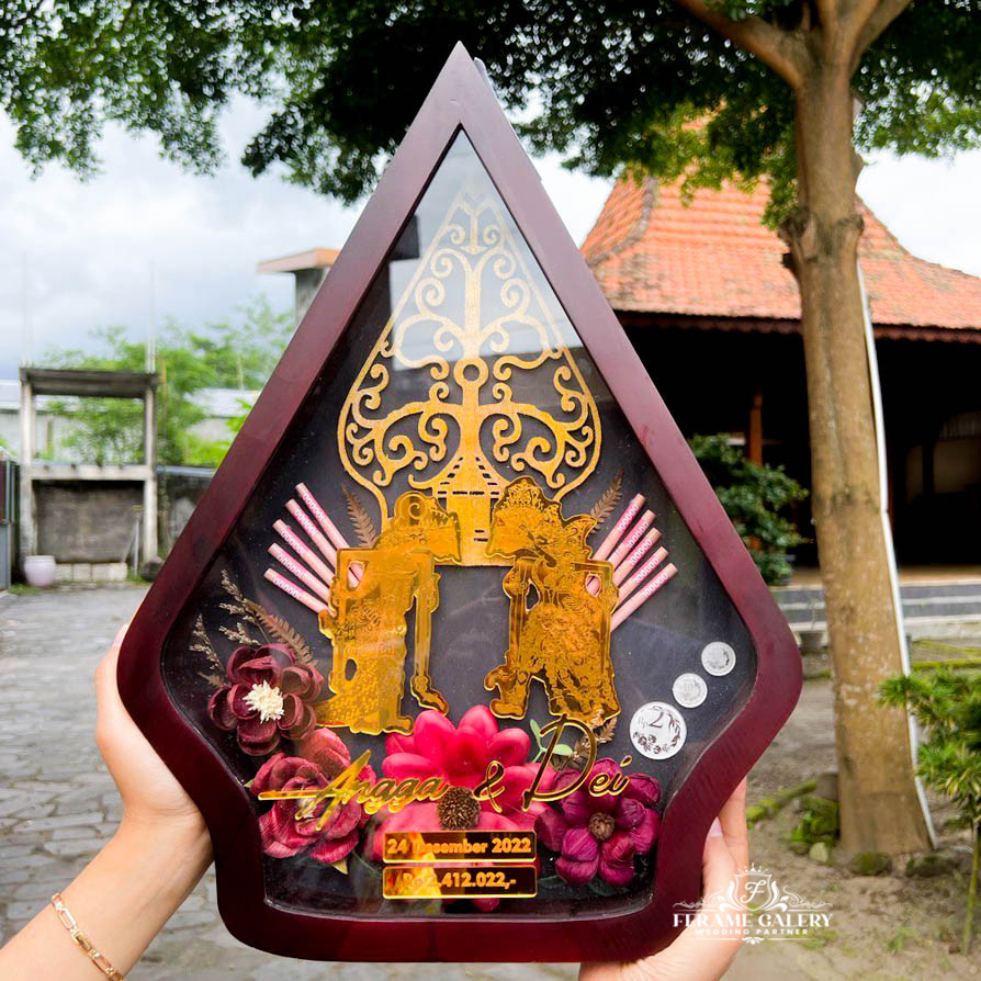 Mahar Pernikahan Wayang Gunungan/Mahar Pernikahan Bingkai Mahar Wayang Seserahan Gunungan Mahar Jawa