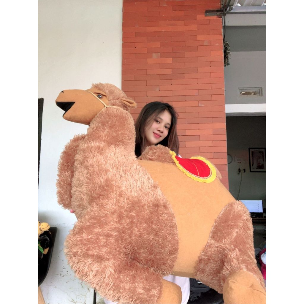SUMERKAN Boneka Unta Super Jumbo , Boneka Kado umrah Si UNTA