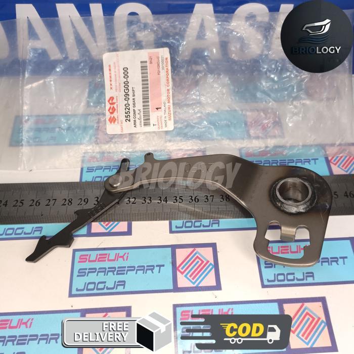 BRIOLOGI - 25520-09G00-000 Arm Pengait Gear Bintang Shift Cam Smash Lama Ori