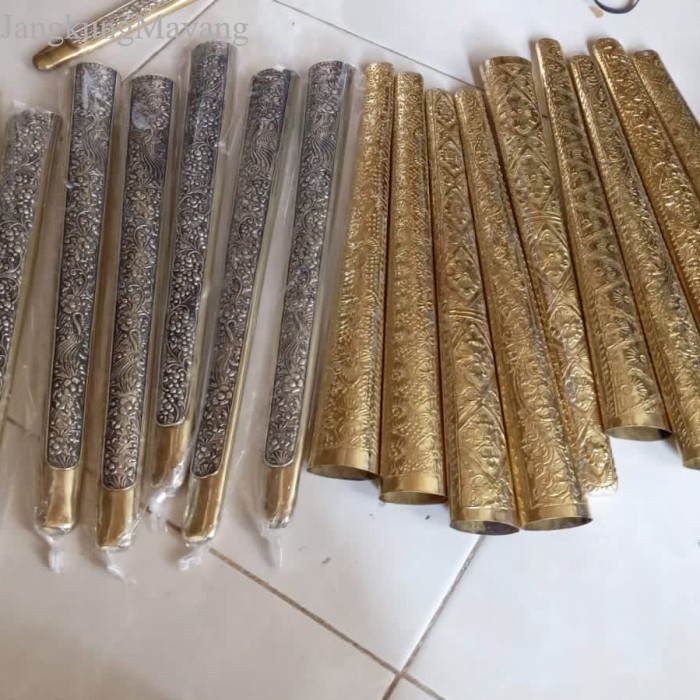 A pendok slorok dan pendok krawangan antik