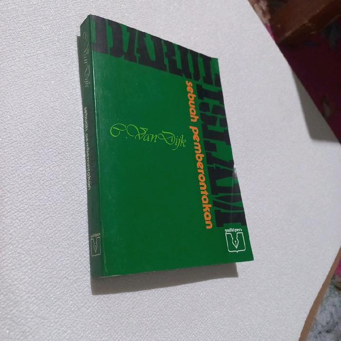 Buku DARUL ISLAM Sebuah Pemberontakan Cornelis Van Dijk original