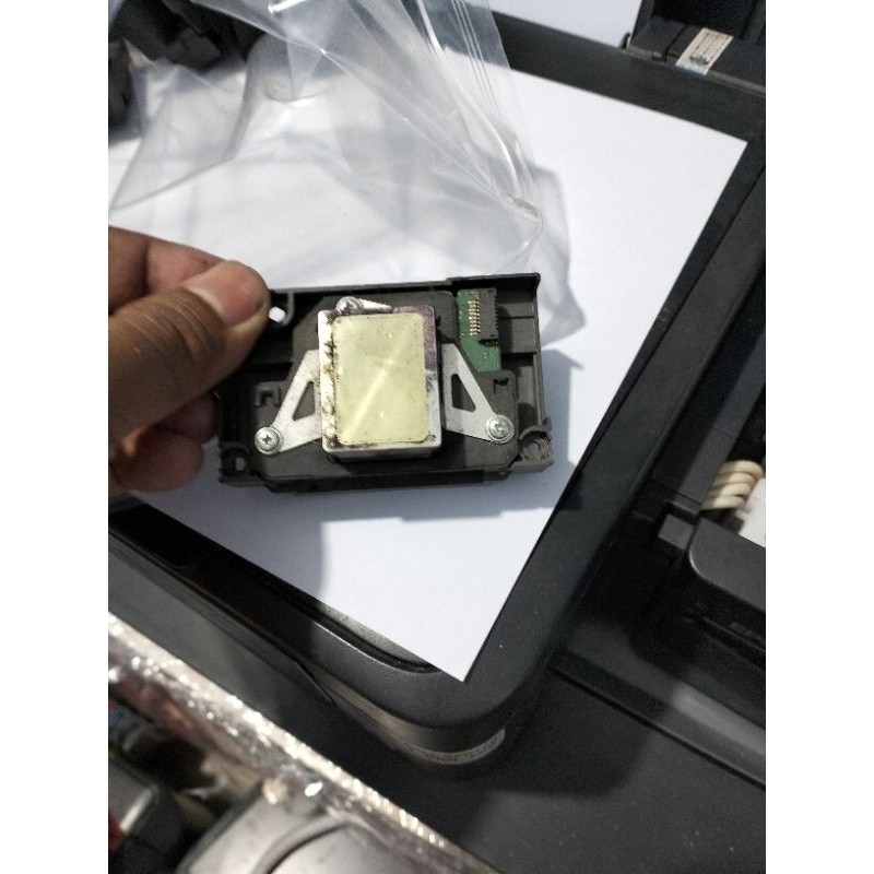 ReadyPrint Head Epson L805 L800 bekas Rusak Bocor, Tidak Short No Garansi