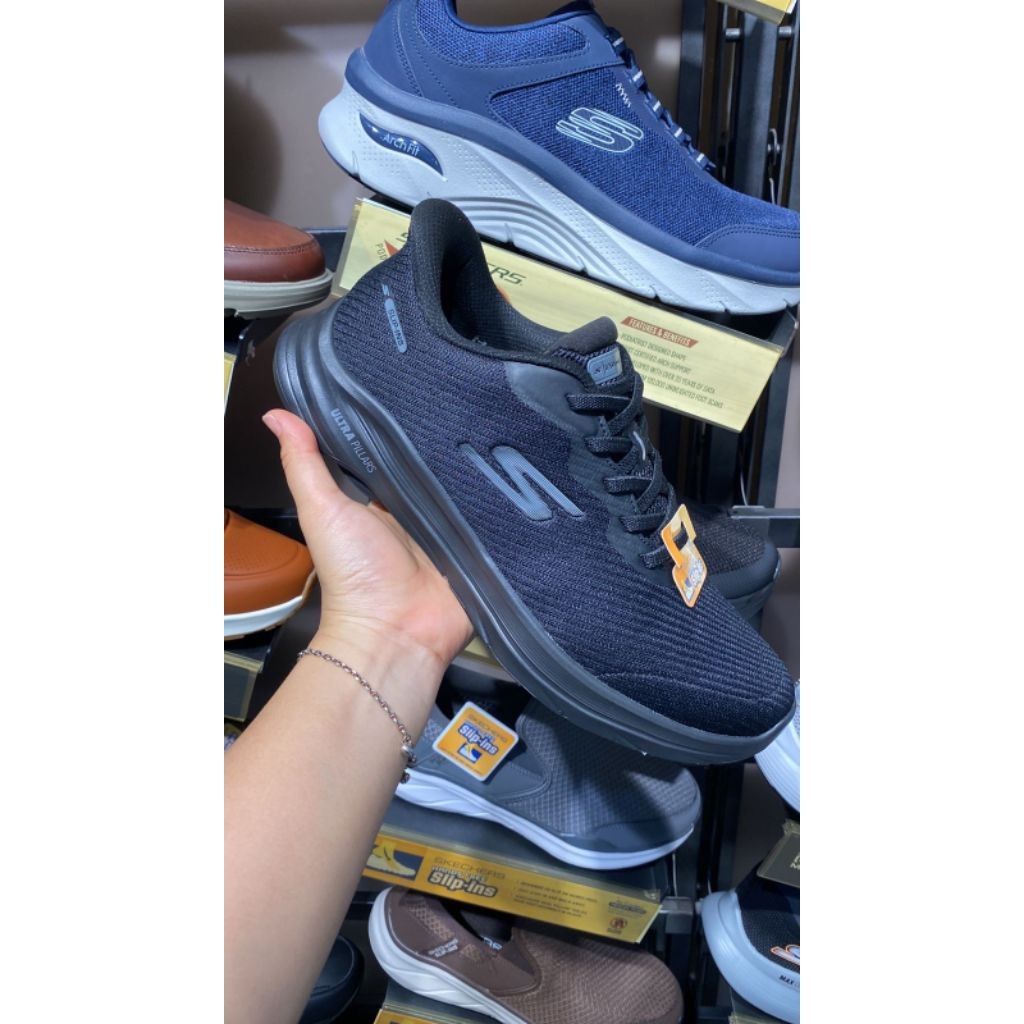 SEPATU SKECHERS GO WALK 8 MEN-SKE216783BBK