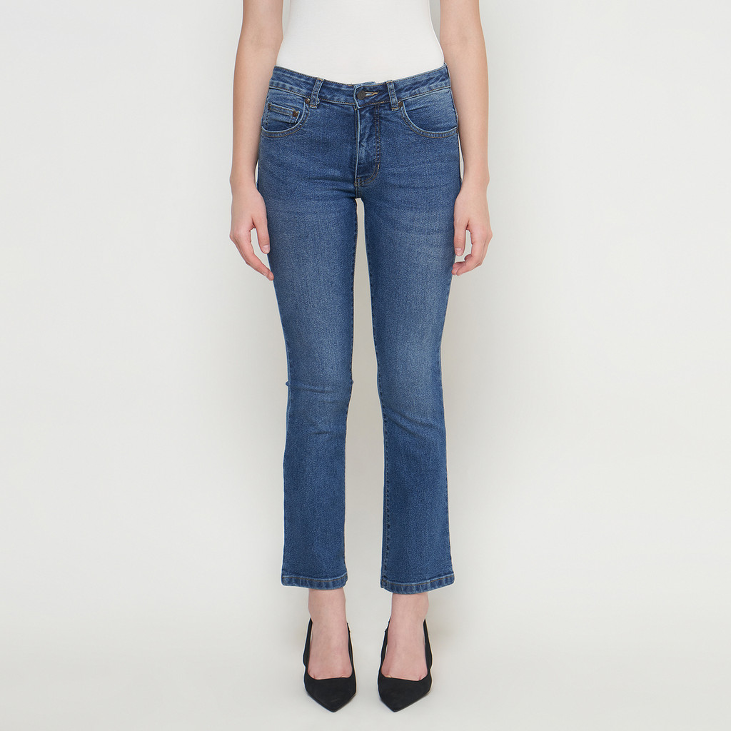 DUST Celana Mid Rise Bootcut Jeans Niara Medium Blue (D.31320)