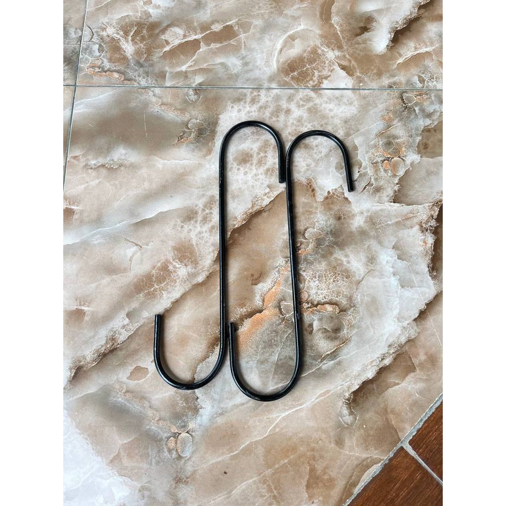 Hook Pengait Gantungan Besi S Serbaguna Besar Hitam 50cm