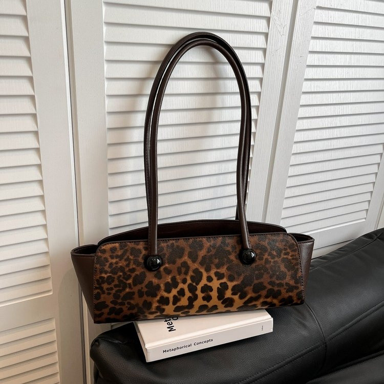 Tas Selempang Fashion Retro Cetakan Macan Tutul