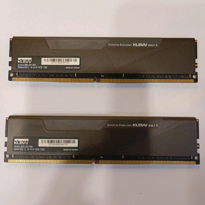 KLEVV BOLT X 16GB DDR4 3200MHZ