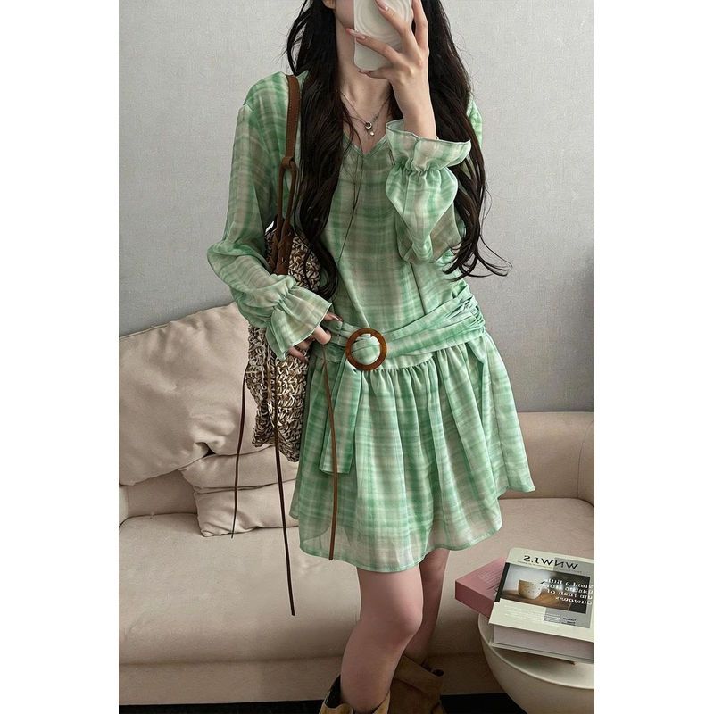 [Pakaian Ratu] Gaun kemeja lengan panjang kerah kotak-kotak hijau untuk wanita gaun sifon hijau