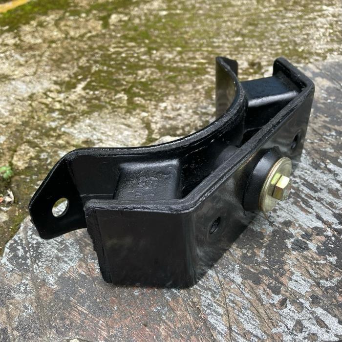 Insulator Engine Mounting Rear No.1 Transmission Trans Pangkon Dudukan Mesin Belakang Gear Box Gearb