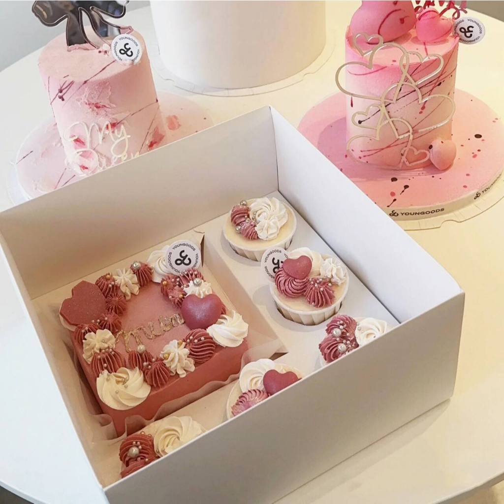 Box Bening cupcake Sekat/ Box kue Polos Transparan/ Kotak Hampers Cupcake / Kotak Kue Ulang Tahun Tr