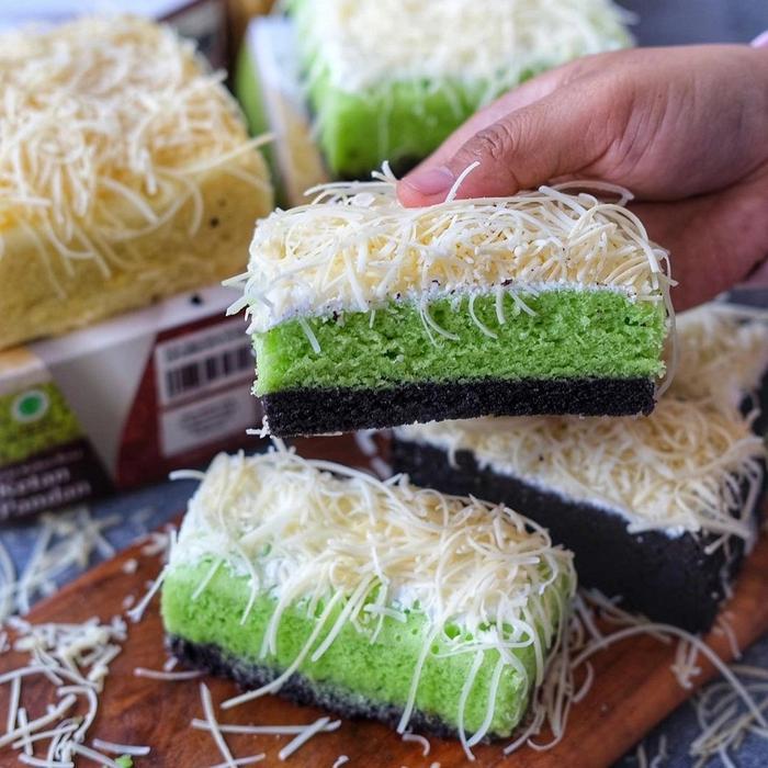 Bolu Kukus Tugu Jogja Kemasan Besar Reguler Oleh Oleh Khas Jogja - Ampyang Kacang