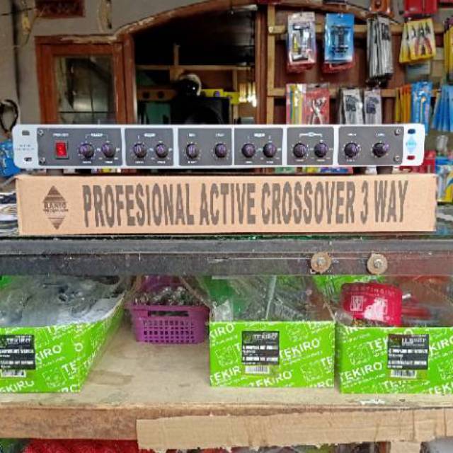 Crossover aktif 3 way sound system audio rakitan