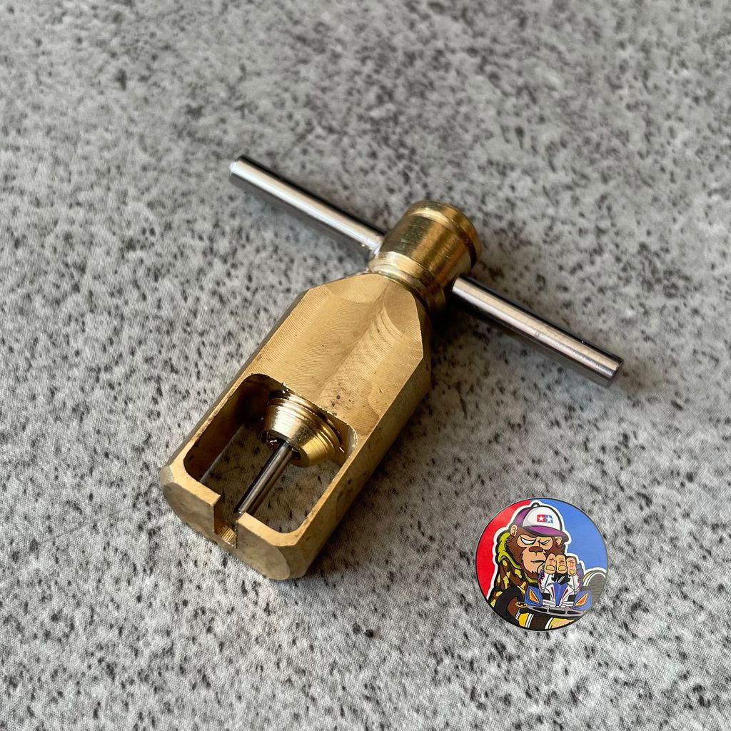 Tracker / Pinion Puller Tamiya