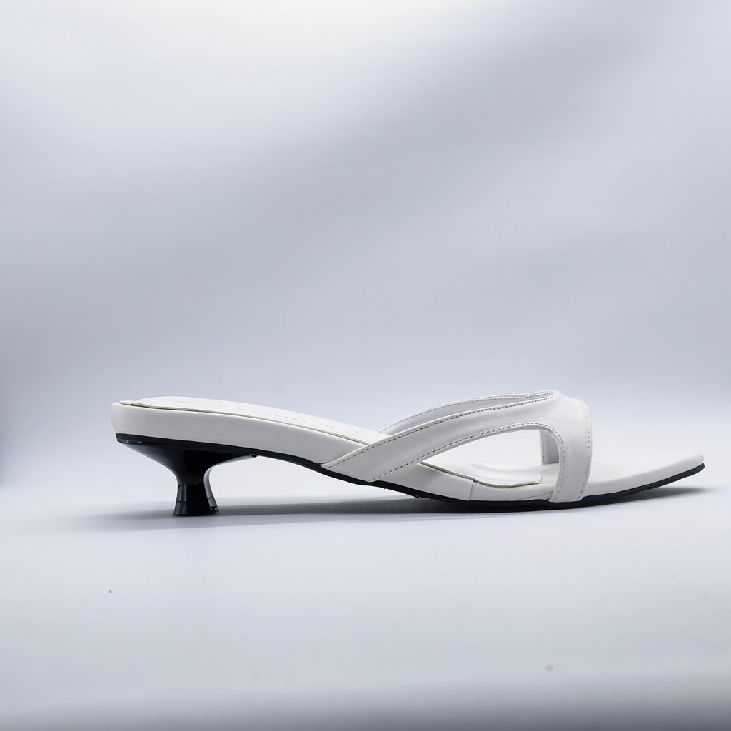ZUNERA velena heels 3cm sandal wanita kekinian Putih