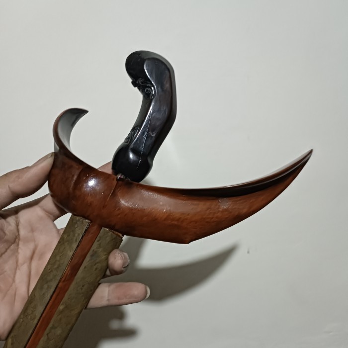 Warangka gaman Lawasan Ladrang Solo Kayu Trembalo Iras Tanpa Sambungan A