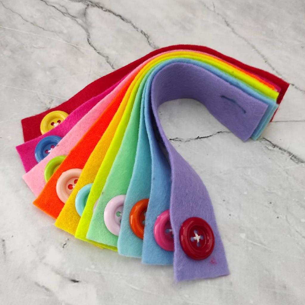 Kain Flanel Kancing Rantai isi 10 Warna Random / Mainan Edukasi Mengancing Flanel Anak Montessori