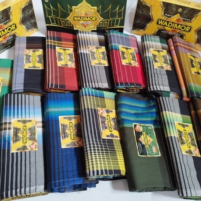 Sarung WADIMOR Padang Horison Tiga Dara Klir Kain Samping Tenun Motif Kotak Kotak2 Dewasa Pria Laki 