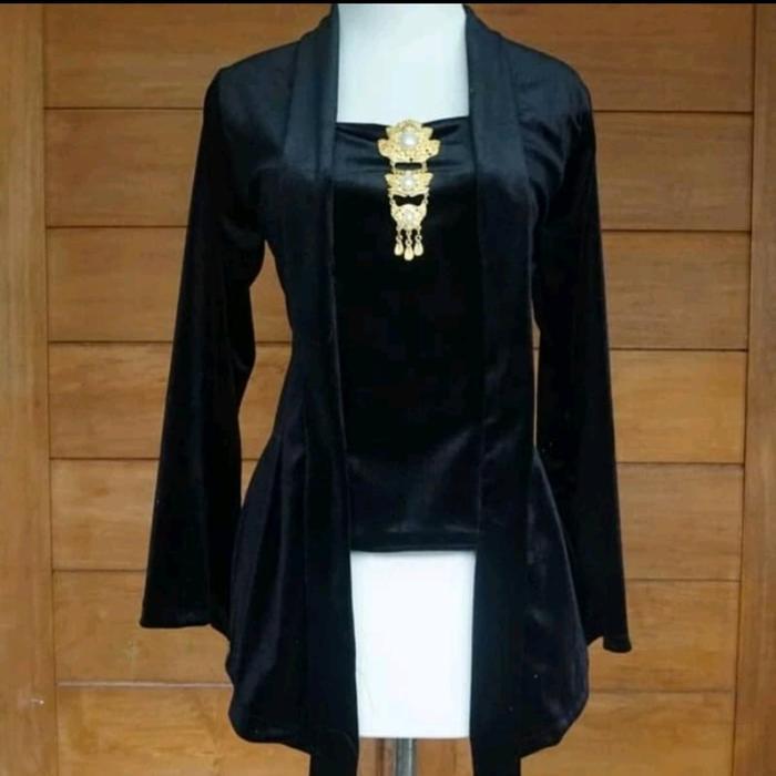 kebaya bludru polos hitam - S