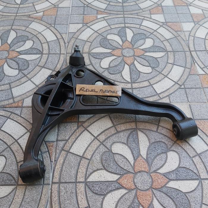 Lower arm sayap bawah Suzuki Grand Escudo 2.0/1.6 XL7 BEST