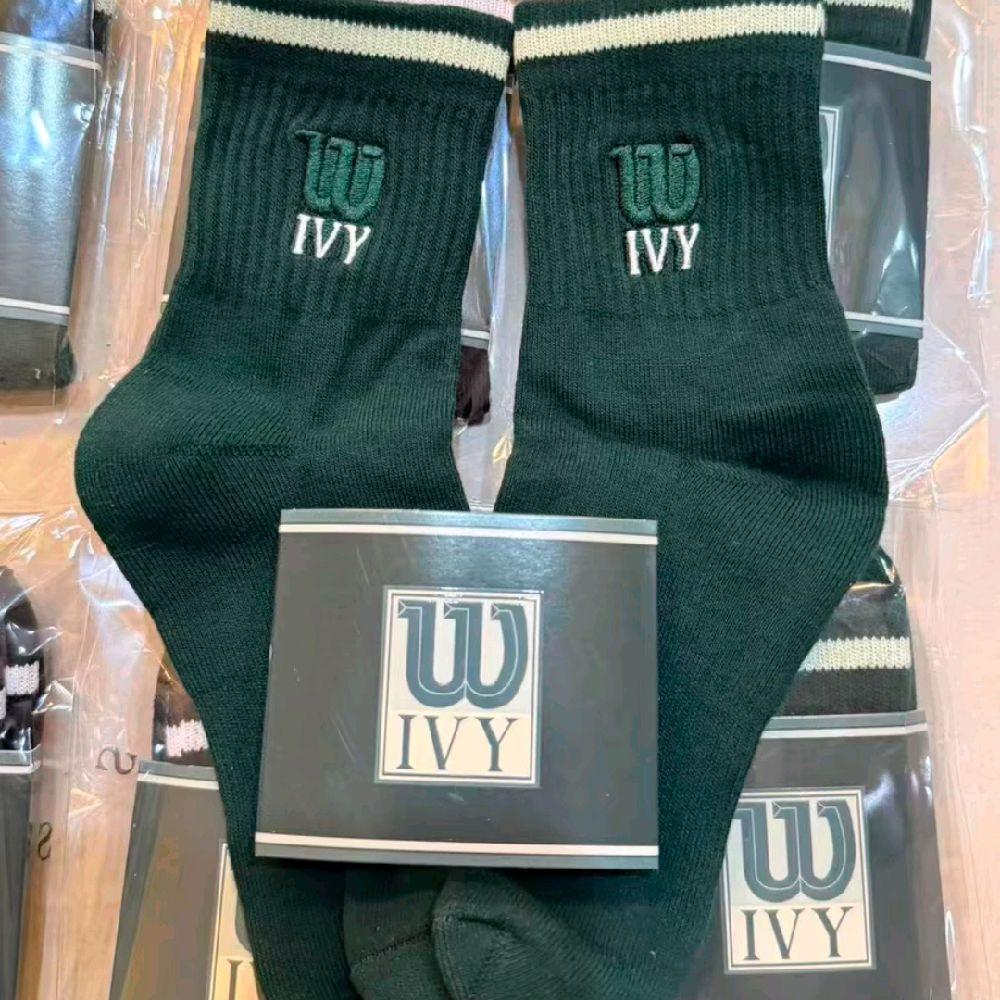 wilson kith ivy socks kaos kaki handuk kaoskaki olah raga dark green Wilson kith ivy hijau