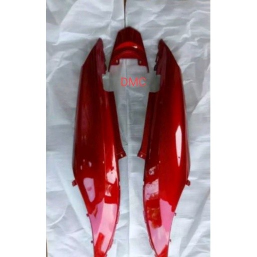 Bodi samping belakang motor Yamaha Mio J Mio GT /Bodi motor Yamaha Mio GT +ped bodi warna merah maru