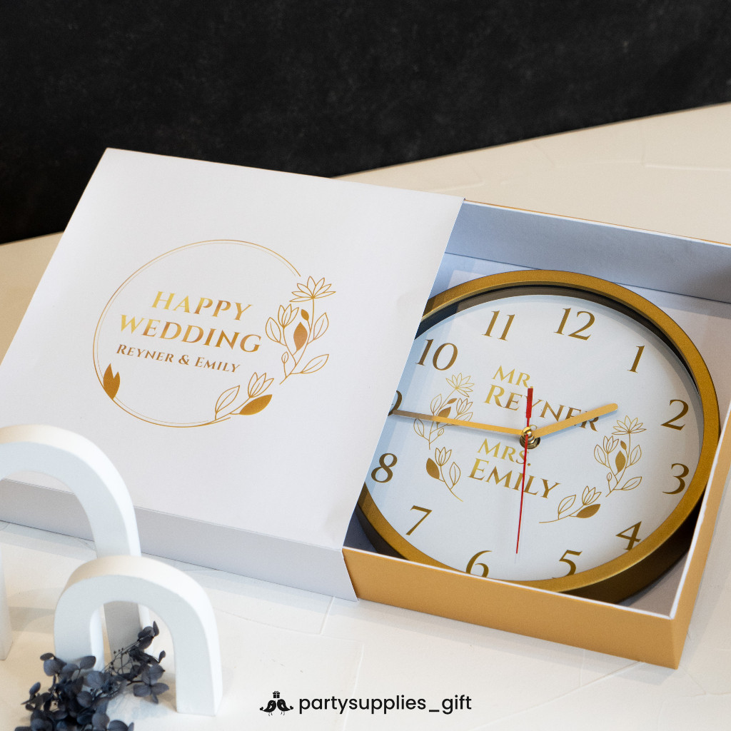 (Moduno) Wedding Gift Jam Dinding / Hampers Anniversary