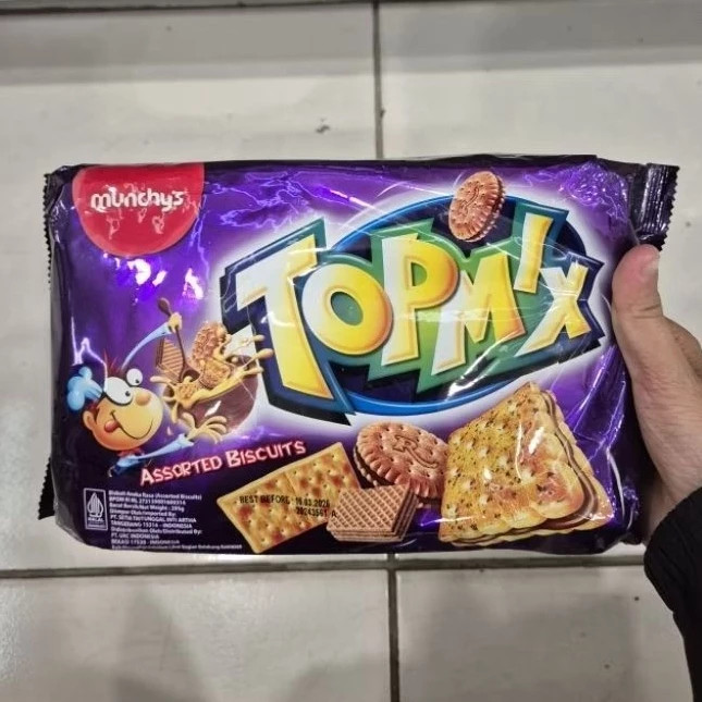 Munchys Topmix Assorted Biscuits Biskuit Aneka Rasa 295gr