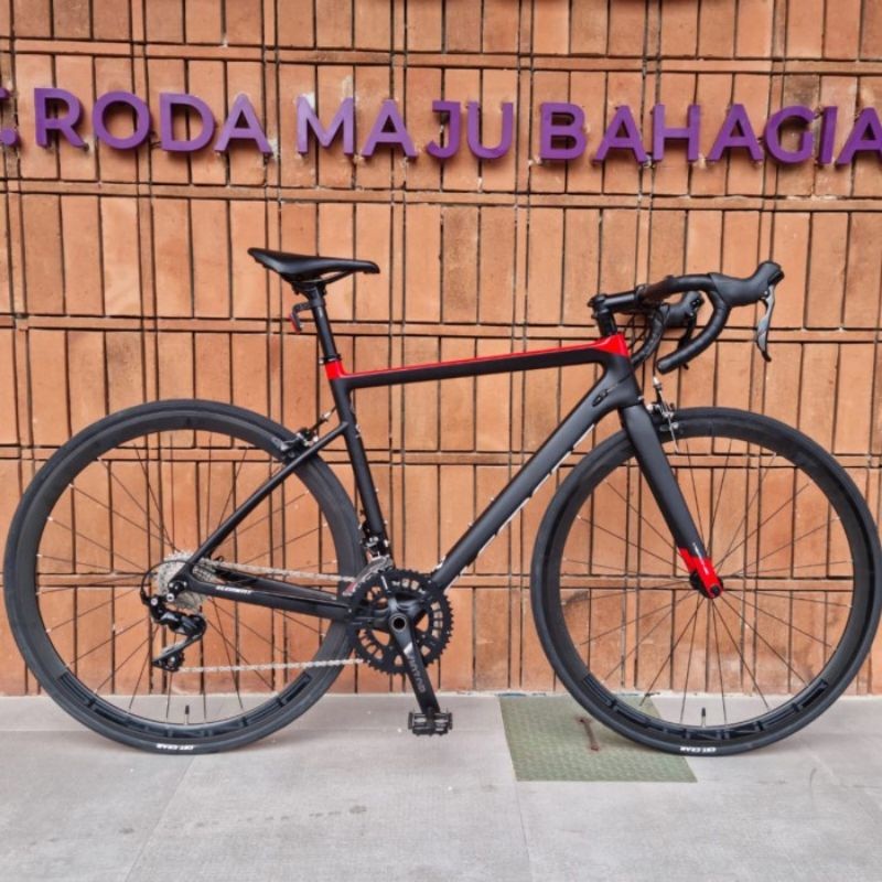 SEPEDA BALAP ROADBIKE ELEMENT NERONE FRAME CARBON SHIMANO 105