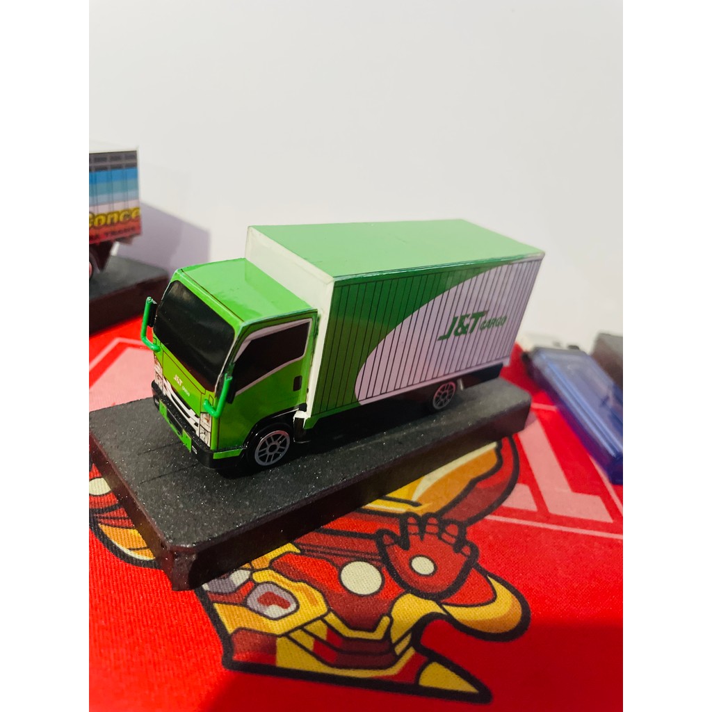 Miniatur Truk JNT Box Kecil Skala Hotwheels (1:64)  By Tiwi Barabus