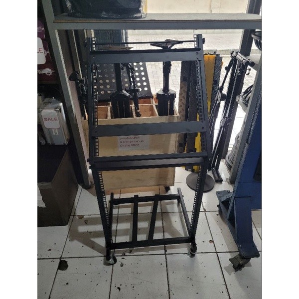 rak mixer 12u rack power accesoris 12 u mixer audio mic equalizer RACK POWER 12 U + MIXER AUDIO Bara