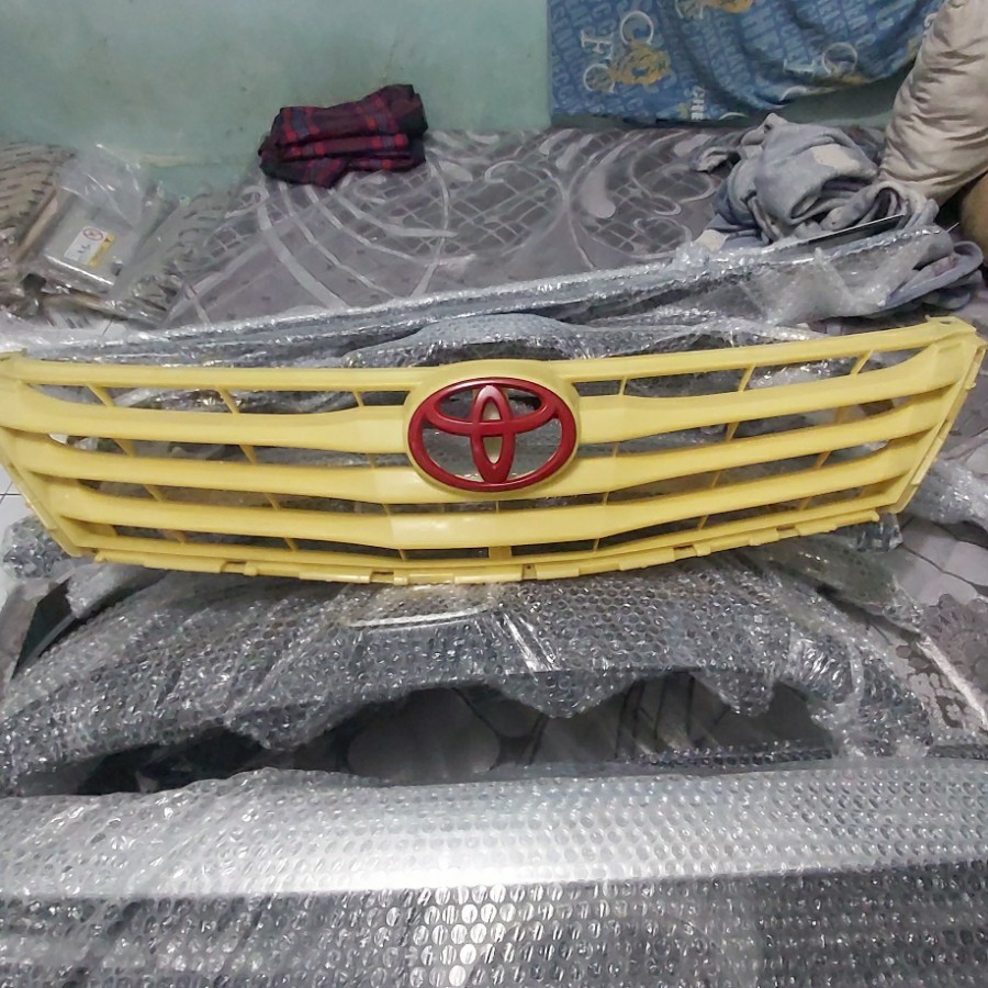 GRILL DEPAN TOYOTA INNOVA GRAND 2011-2013 ORIGINAL