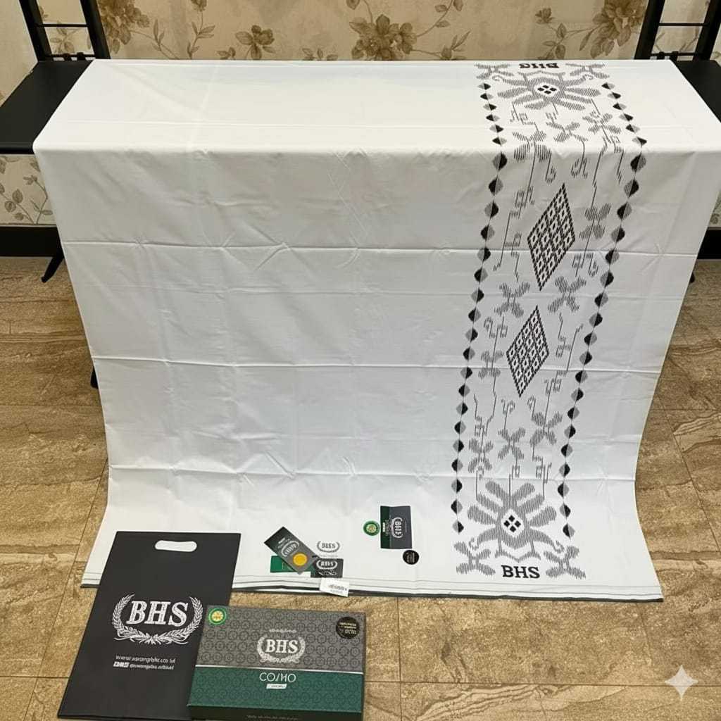 Promo Sarung BHS Cosmo Hitam Gold SilverSarung BHS Classic Nyaman Terjangkau