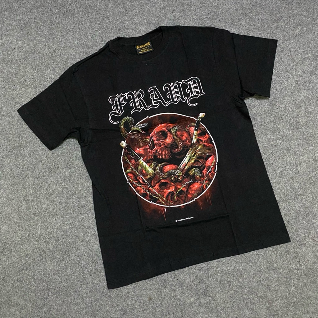 (COD) Fraud - Crushing Me Official Kaos Band Hitam