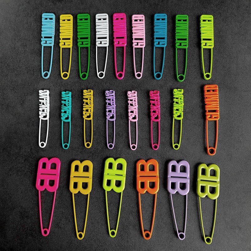 Bros Cat neon Pola huruf warna-warni Pin Pakaian Kaus Kaki DIY Multifungsi