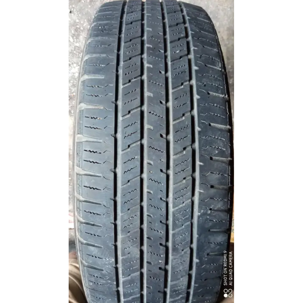 Ban Mobil Ring 16 Ukuran 215/70 R16 Tubeles