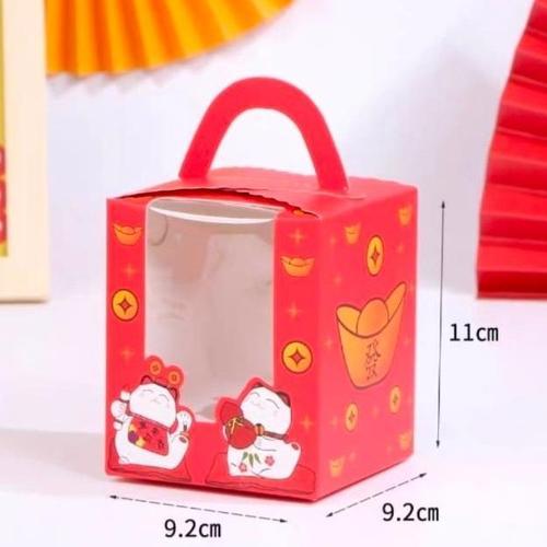 Box puding kotak hampers imlek merah gambar kucing taun baru