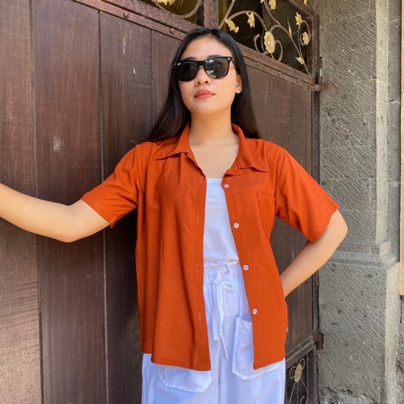 Promo Kemeja Polos katun rayon Wanita Lengan pendek + saku / Kemeja Korean Style / Baju Atasan Wanit