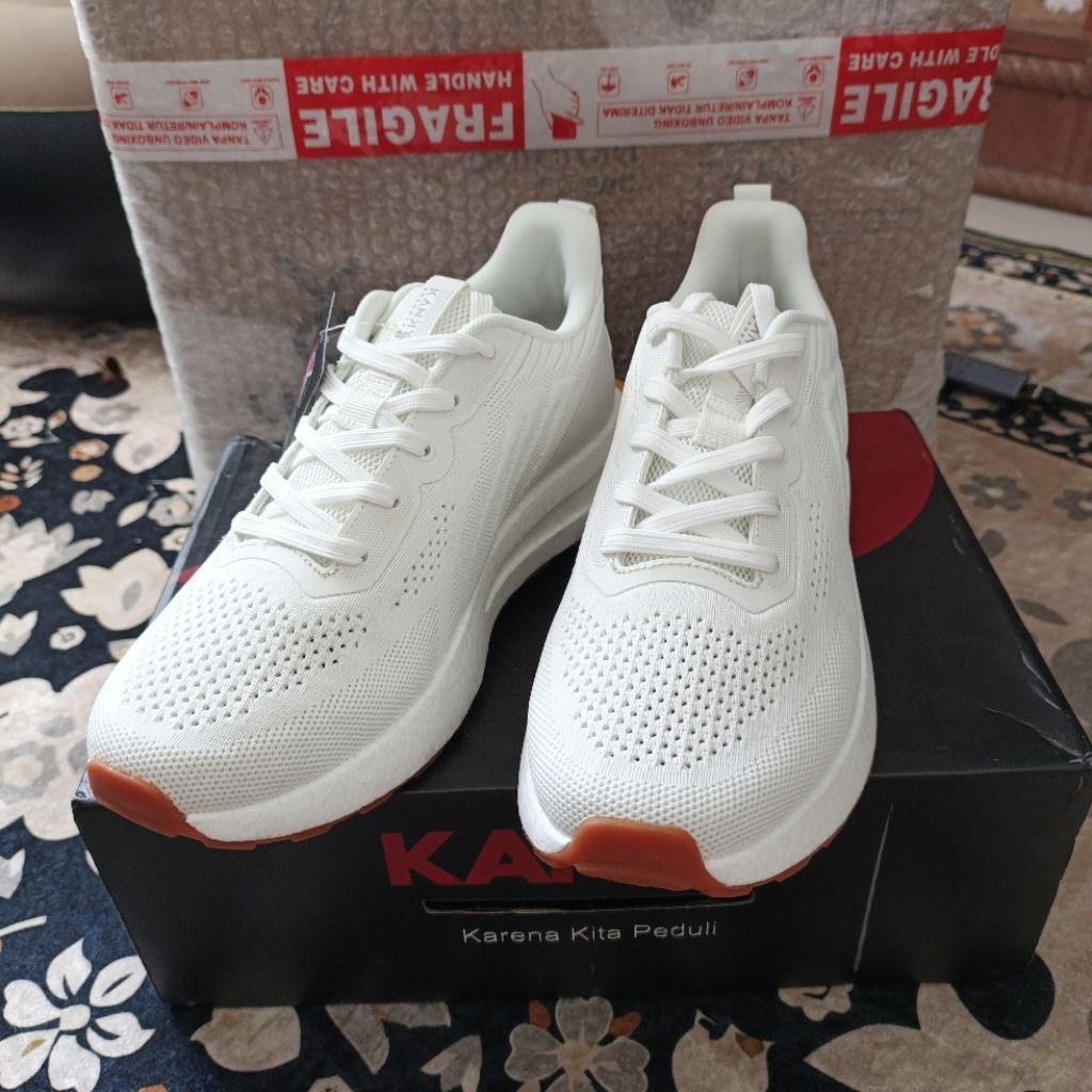 Sepatu Kanky Honjo