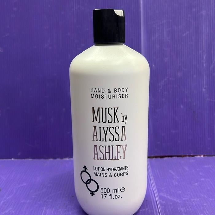 Musk Alyssa Ashley body lotion
